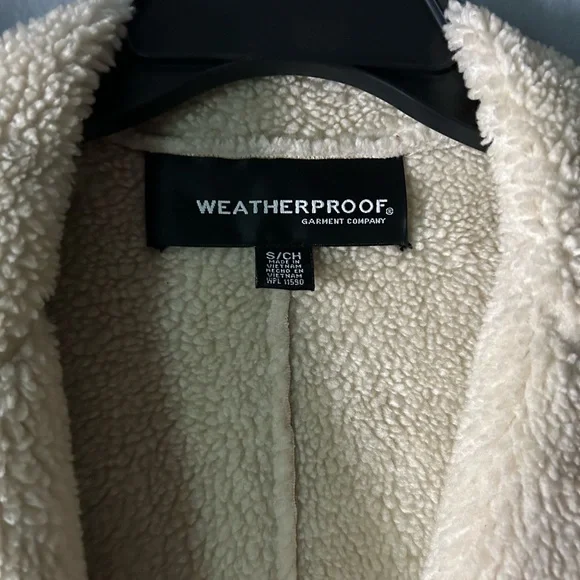 Winter tan fur coat - Picture 2 of 3